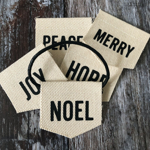 Set of 5 Traditional Christmas Word Natural Teeny Banners